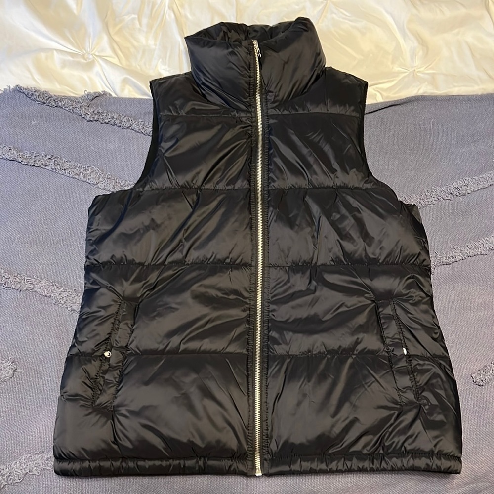 Old Navy Puffer Vest